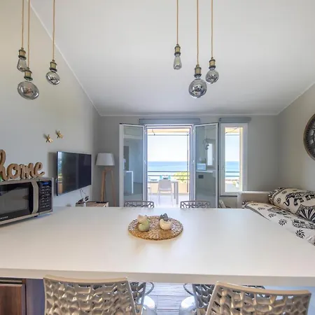 Apartment Ilenia Seaview *