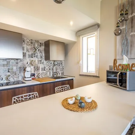 公寓 Ilenia Seaview *