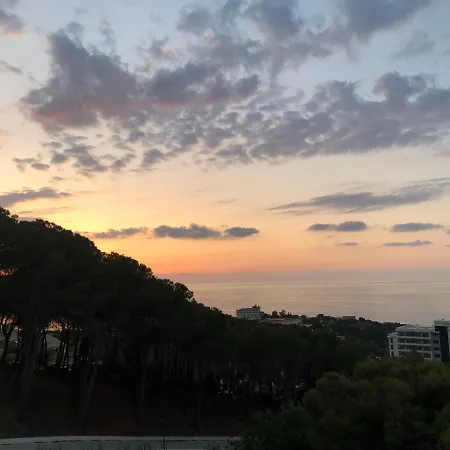 Ilenia Seaview 公寓 切法卢