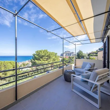 Ilenia Seaview 公寓 切法卢